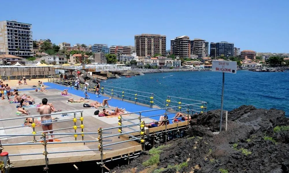Appartamento - A Casa Tua - House Catania 0*,  Italia